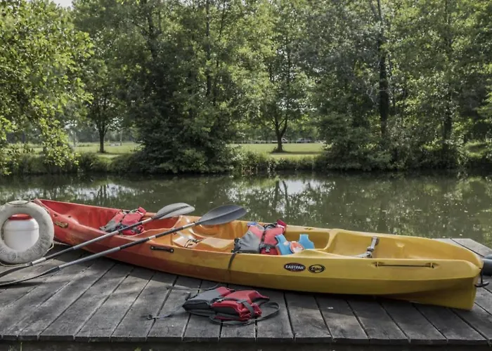 Au Bord De La Dronne * Bonnes (Charente)